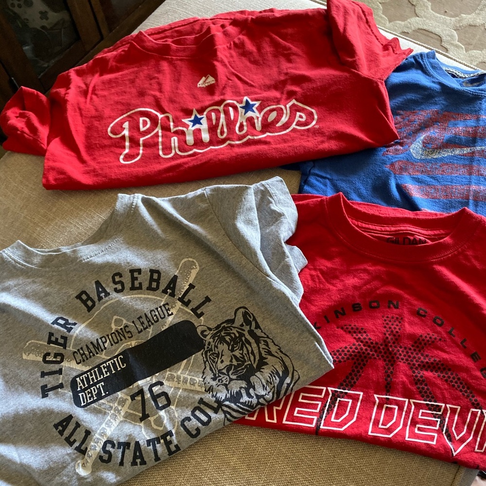 Lot of boys M tshirts